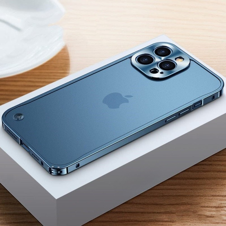 Kalsten | Aluminum Protective Phone Case Cover