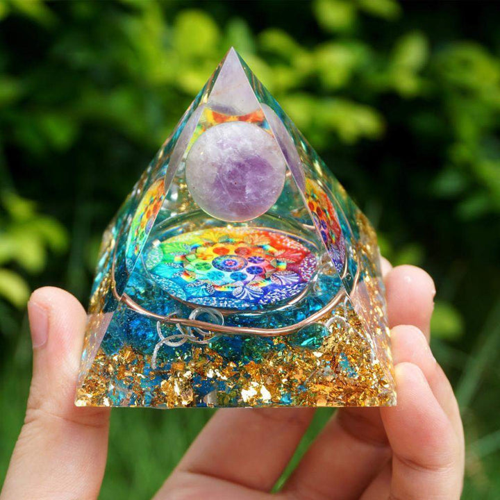Kalsten | Amethyst crystal ball with blue quartz orgone pyramid