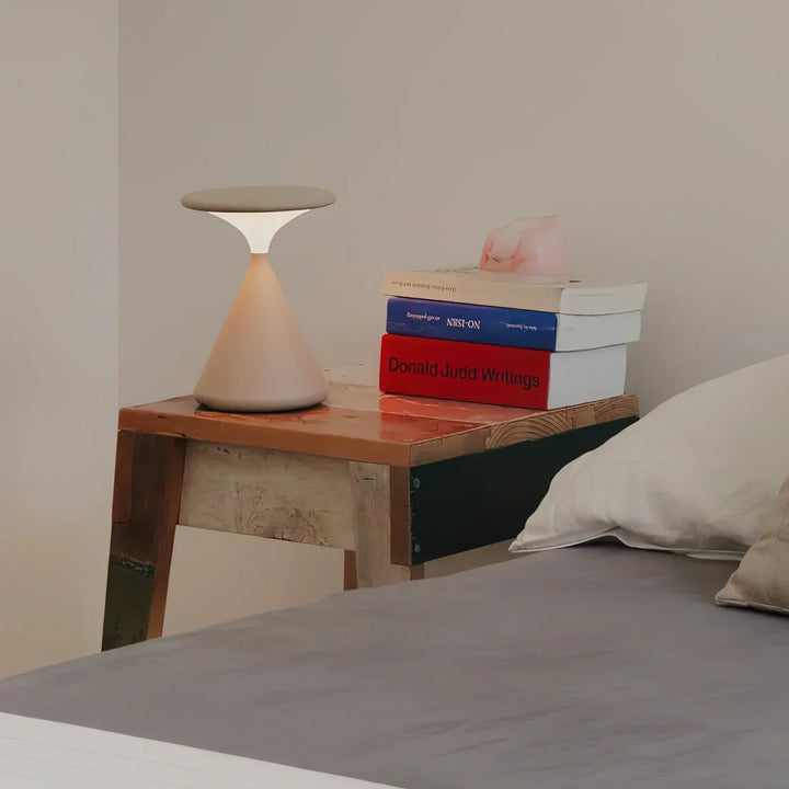 Wireless Table Lamp Amos Hourglass | Kalsten