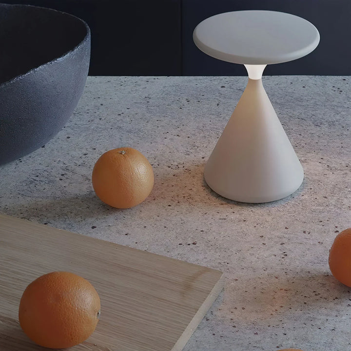Wireless Table Lamp Amos Hourglass | Kalsten