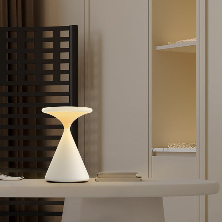 Wireless Table Lamp Amos Hourglass | Kalsten
