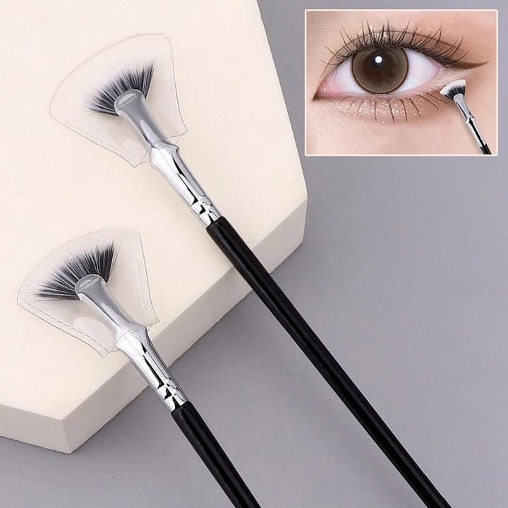 Fanned Out - Eyelash Brush - Buy 1 Get 1 FREE! | Kalsten