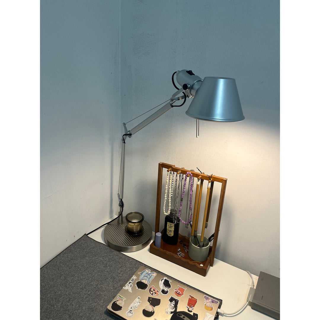 Brady Rocker Arm Table Lamp | Kalsten