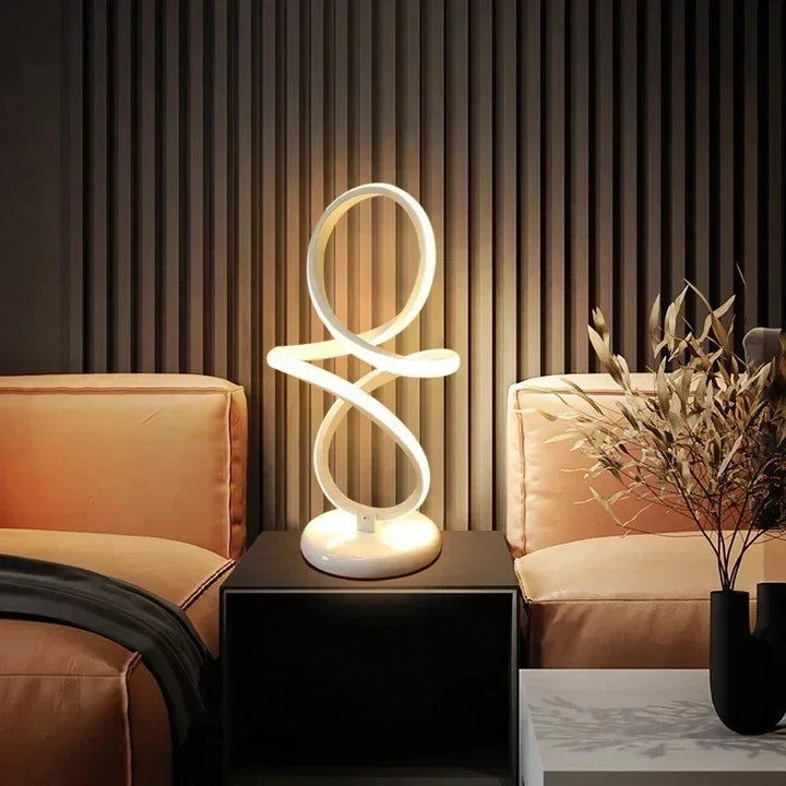 Luxe Lines Table Lamp | Kalsten
