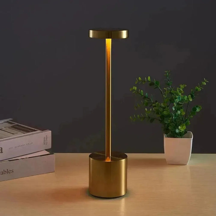 Astori - Rechargeable table lamp without cable | Kalsten