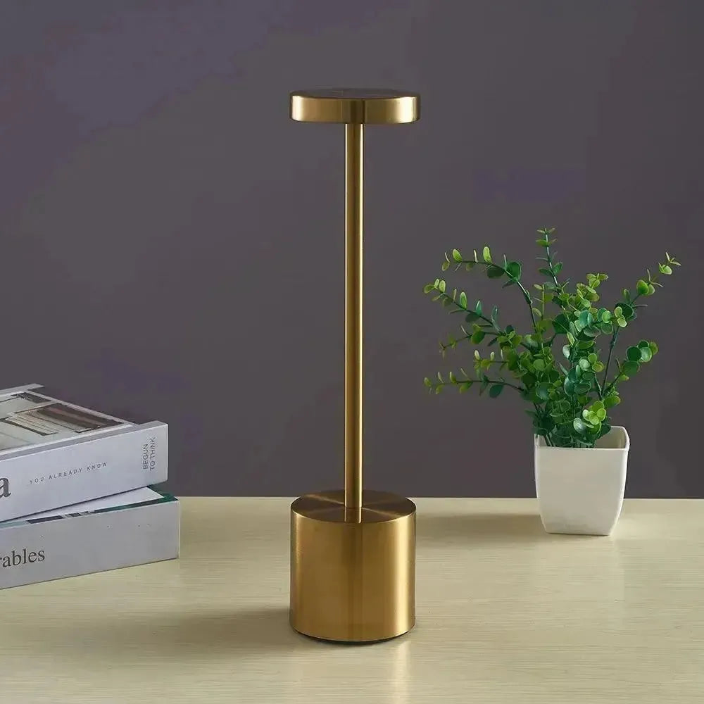 Astori - Rechargeable table lamp without cable | Kalsten