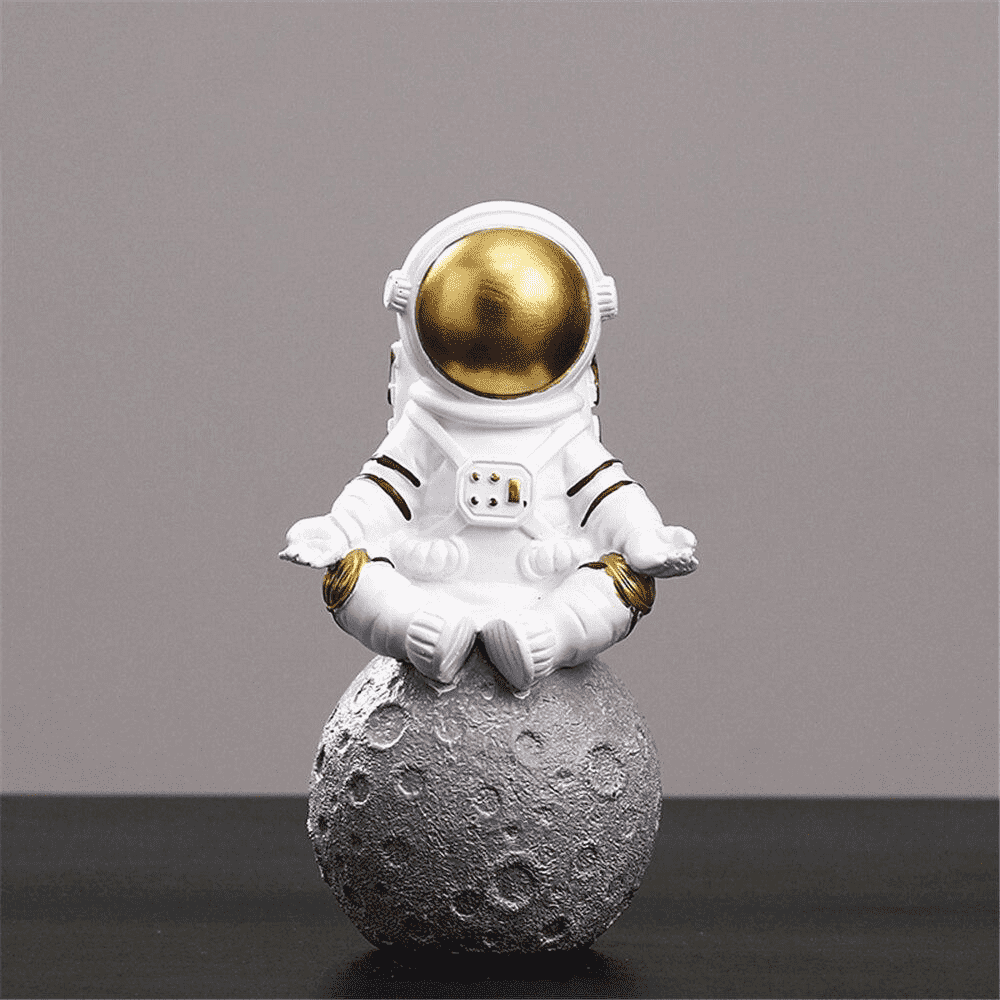 Astronaut Figurine | Kalsten