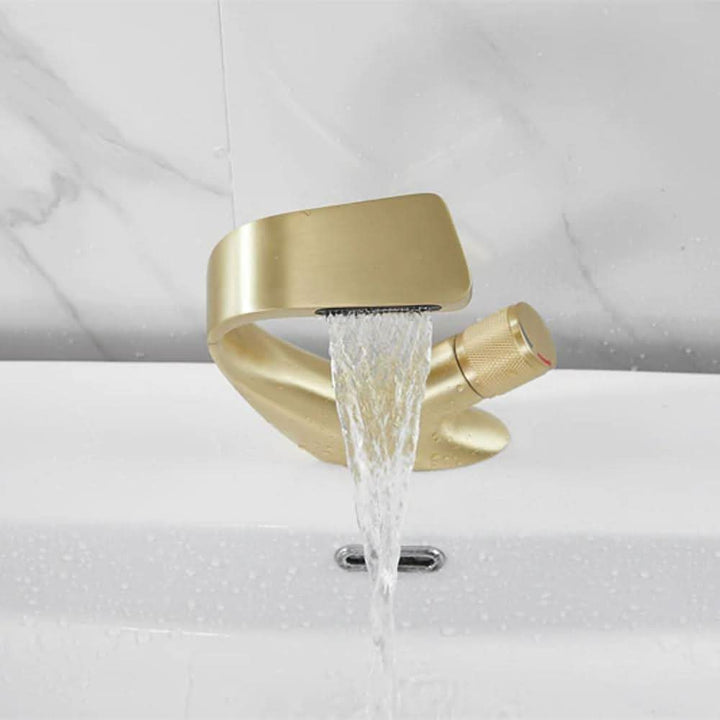Kalsten | Modern Bathroom Sink Mixer Faucet – Stylish Chrome Tap