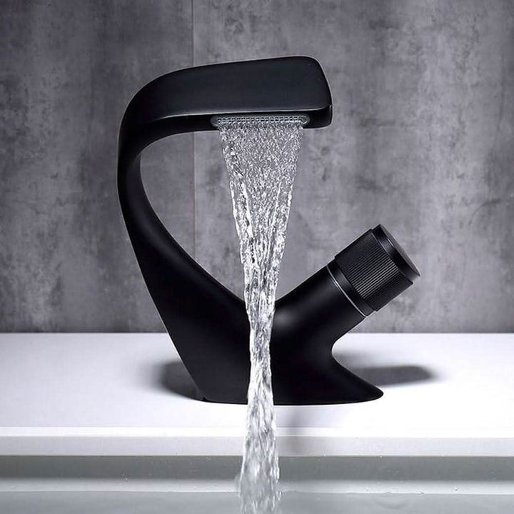 Kalsten | Modern Bathroom Sink Mixer Faucet – Stylish Chrome Tap