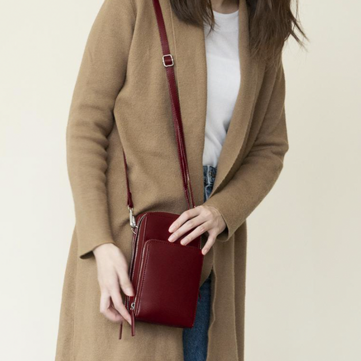 Kalsten | Triple Secure Leather Phone Purse: Elegance Meets Practicality