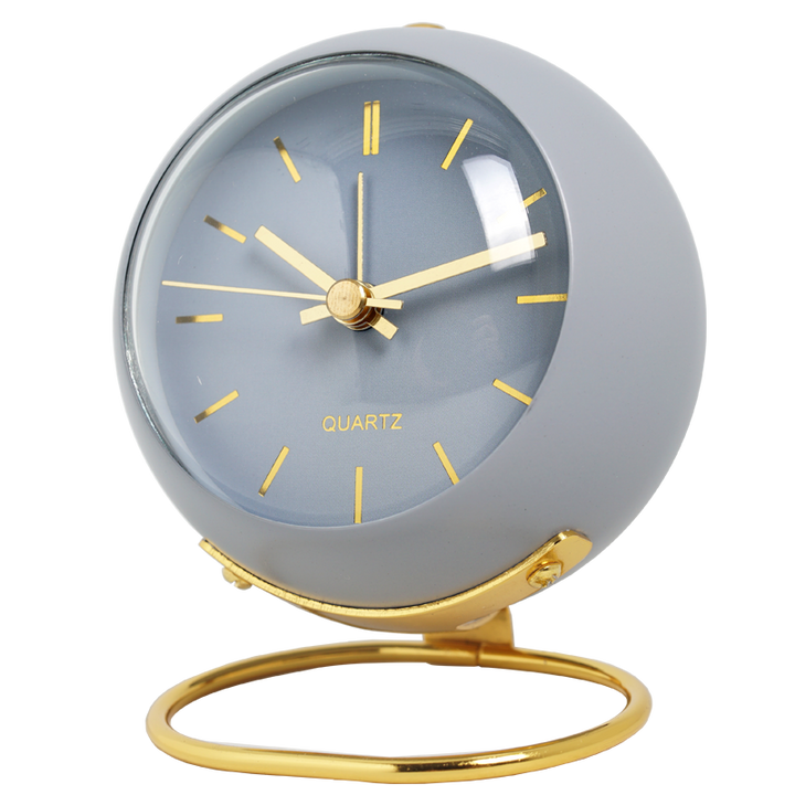 Kalsten | Minimalistic round table clock
