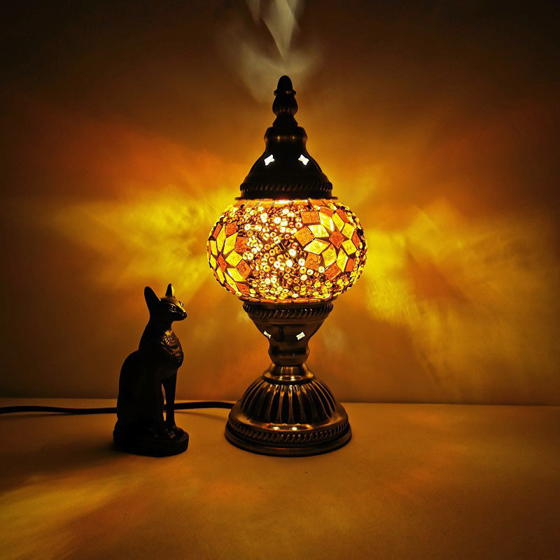Traditional Tiffany Oval Glass Iron 1-Light Table Lamp for the Living Room | Kalsten
