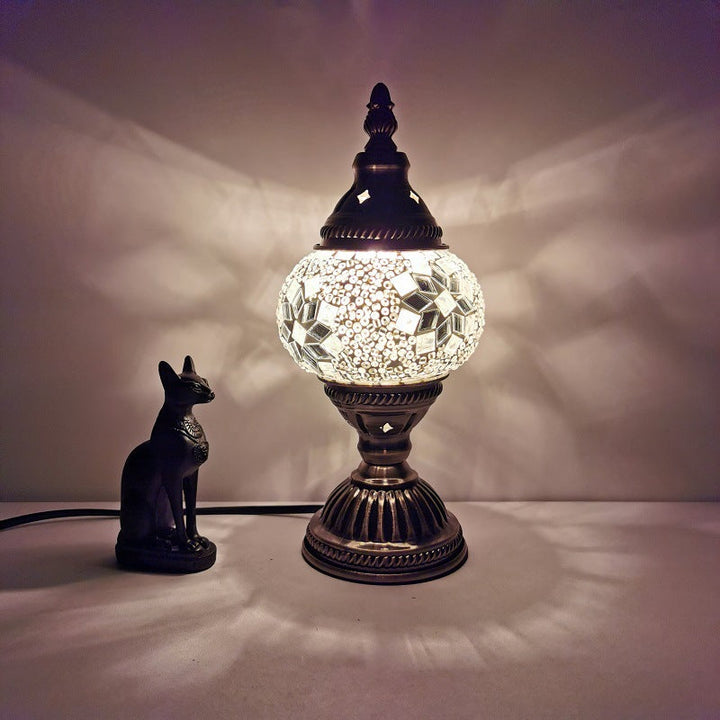 Traditional Tiffany Oval Glass Iron 1-Light Table Lamp for the Living Room | Kalsten