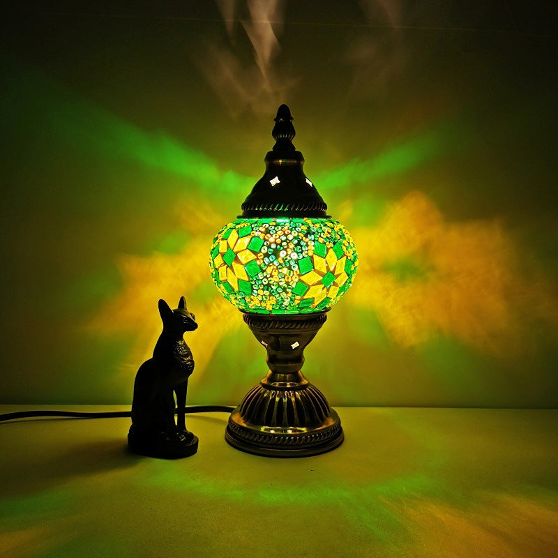 Traditional Tiffany Oval Glass Iron 1-Light Table Lamp for the Living Room | Kalsten