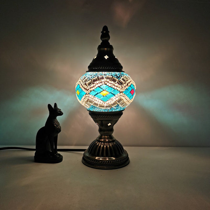 Traditional Tiffany Oval Glass Iron 1-Light Table Lamp for the Living Room | Kalsten