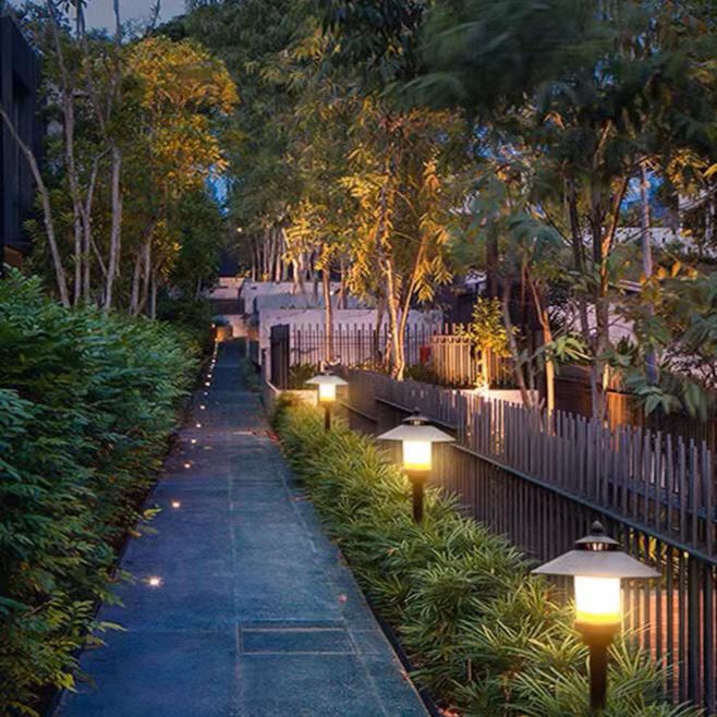 Traditional European Waterproof Half Round Cylinder Aluminum Dolomite 1-Light Outdoor Landscape Lamp For Garden | Kalsten