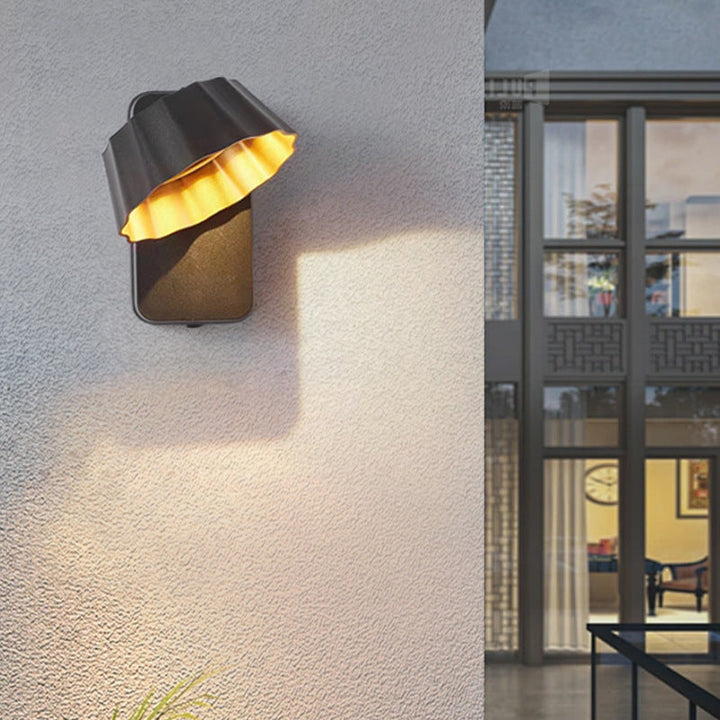 Contemporary Industrial Aluminum Pleated Round Shade LED Outdoor Waterproof Wall Sconce Lamp For Garden | Kalsten