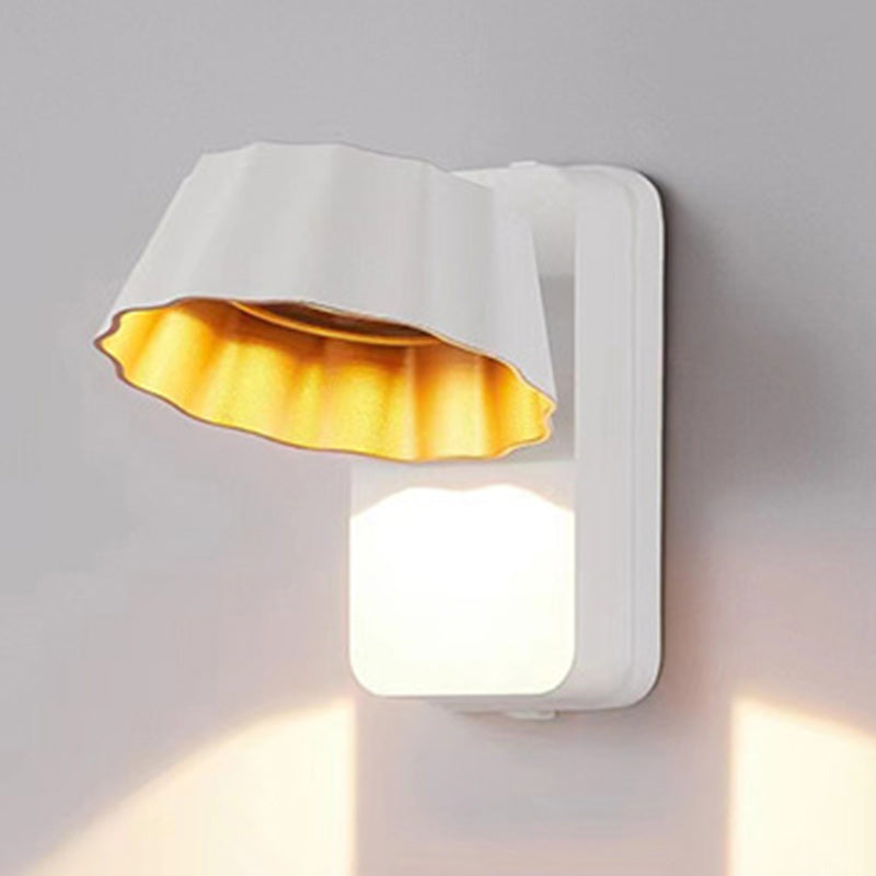 Contemporary Industrial Aluminum Pleated Round Shade LED Outdoor Waterproof Wall Sconce Lamp For Garden | Kalsten