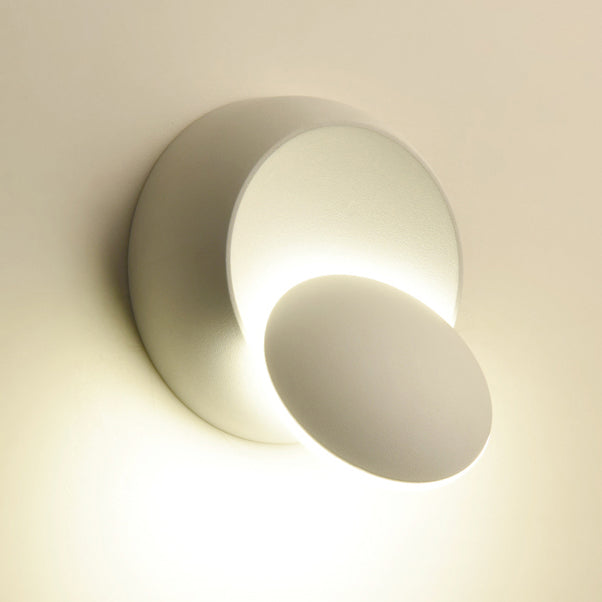 Contemporary Nordic Iron Round Eclipse Rotatable LED Wall Light for Nightstand | Kalsten
