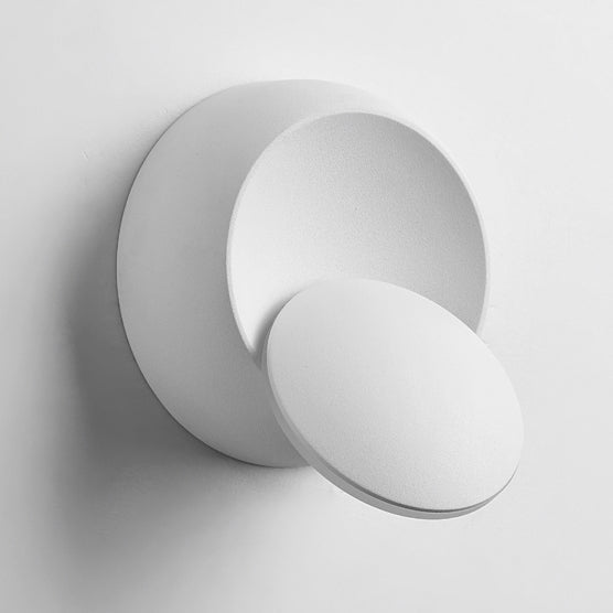 Contemporary Nordic Iron Round Eclipse Rotatable LED Wall Light for Nightstand | Kalsten