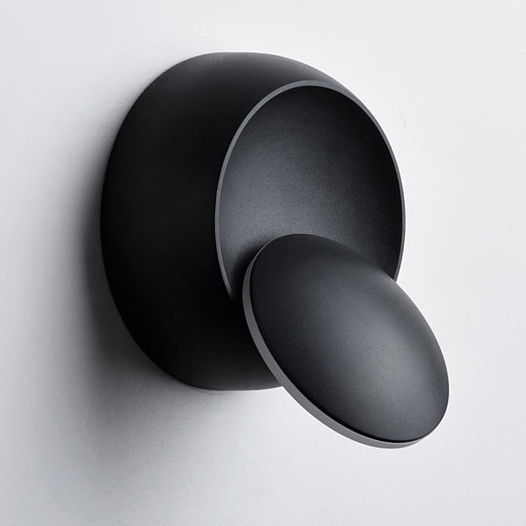 Contemporary Nordic Iron Round Eclipse Rotatable LED Wall Light for Nightstand | Kalsten