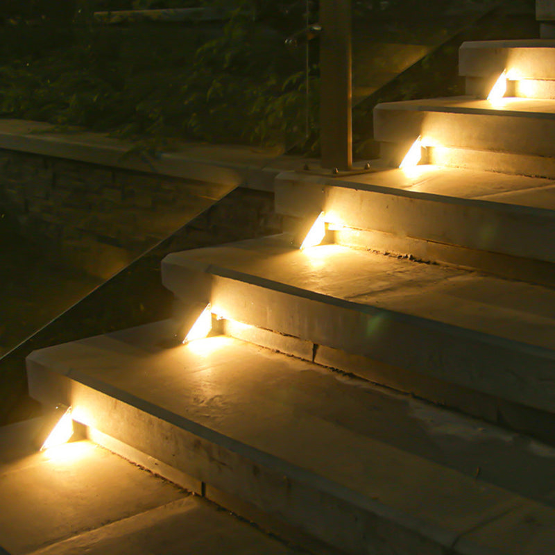 Modern Simplicity Solar Waterproof ABS PS Triangle LED Landscape Lighting Outdoor Light For Outdoor Patio | Kalsten