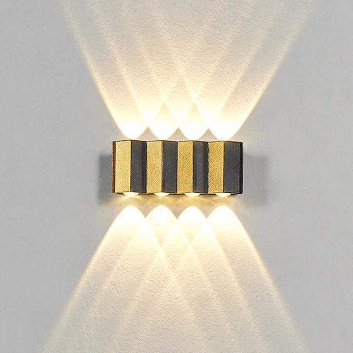 Modern Simplicity Waterproof Aluminum Rectangular Bent Up And Down LED Wall Sconce Lamp For Outdoor Patio | Kalsten