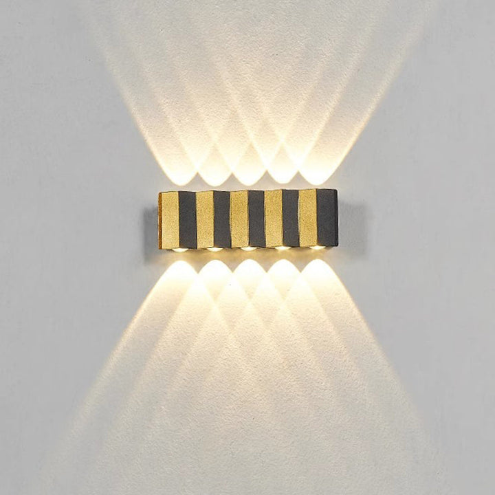 Modern Simplicity Waterproof Aluminum Rectangular Bent Up And Down LED Wall Sconce Lamp For Outdoor Patio | Kalsten