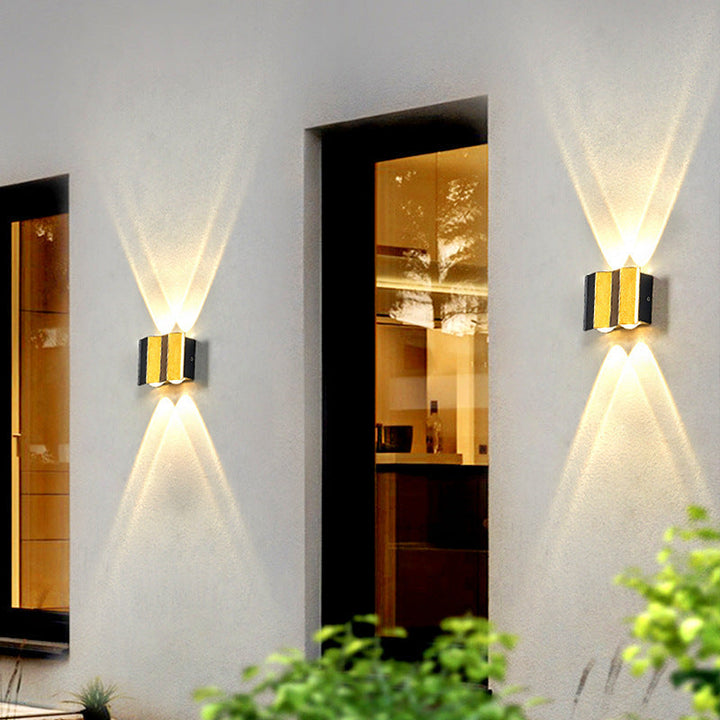 Modern Simplicity Waterproof Aluminum Rectangular Bent Up And Down LED Wall Sconce Lamp For Outdoor Patio | Kalsten