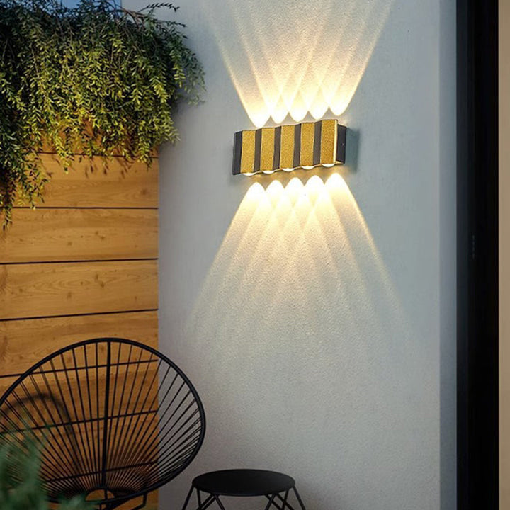 Modern Simplicity Waterproof Aluminum Rectangular Bent Up And Down LED Wall Sconce Lamp For Outdoor Patio | Kalsten