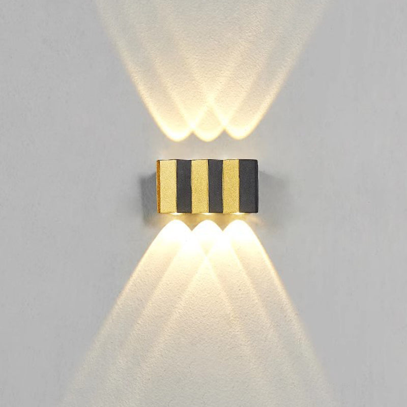 Modern Simplicity Waterproof Aluminum Rectangular Bent Up And Down LED Wall Sconce Lamp For Outdoor Patio | Kalsten