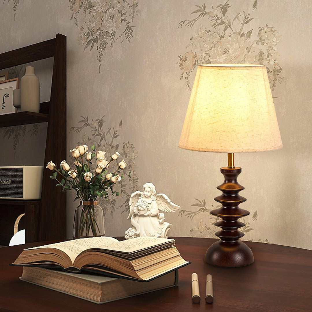 Beatrice Table Lamp | Kalsten