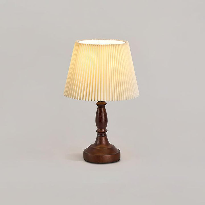 Beatrice Table Lamp | Kalsten
