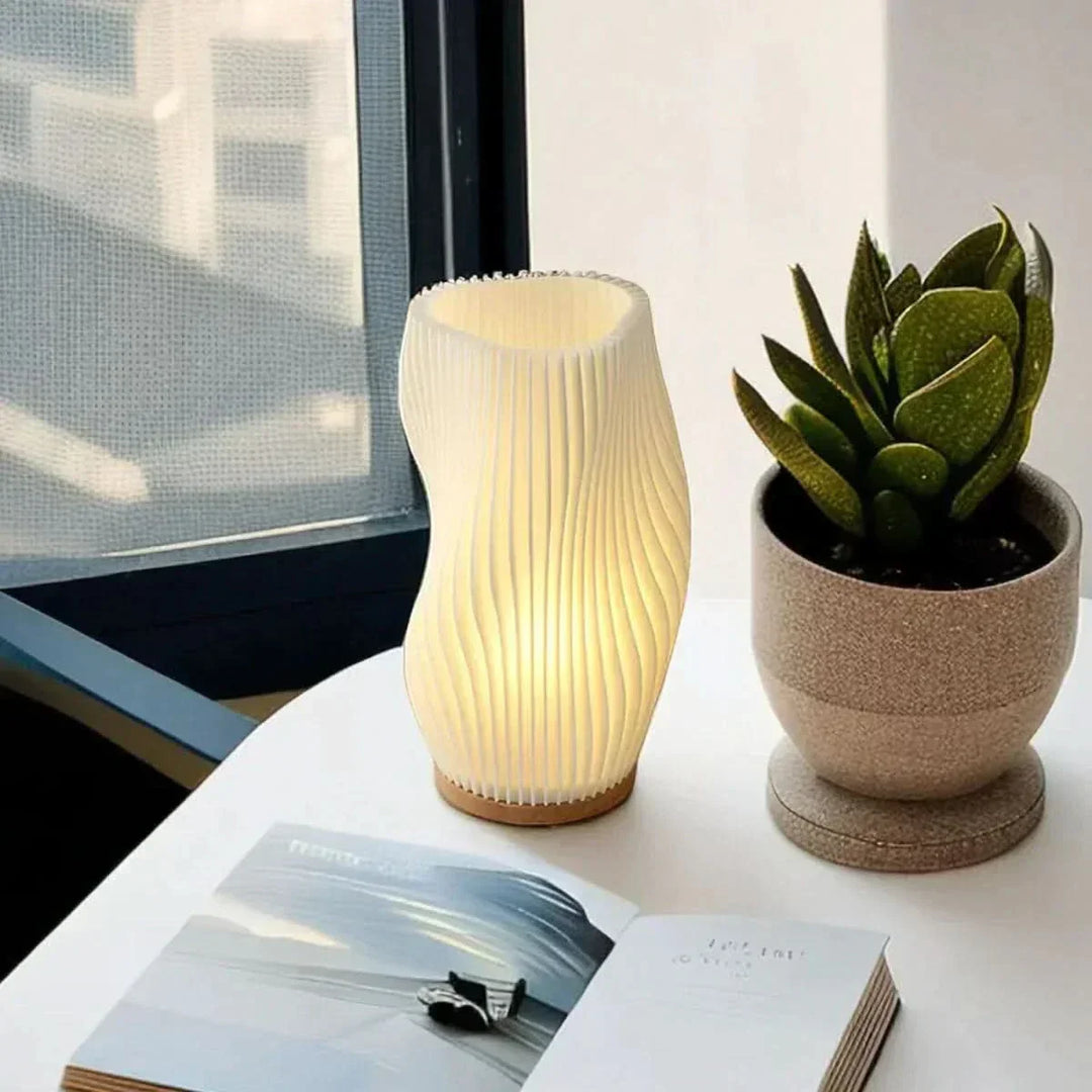 Wavecrest Lamp – Sleek USB-Powered Dimmable Table Lamp | Kalsten