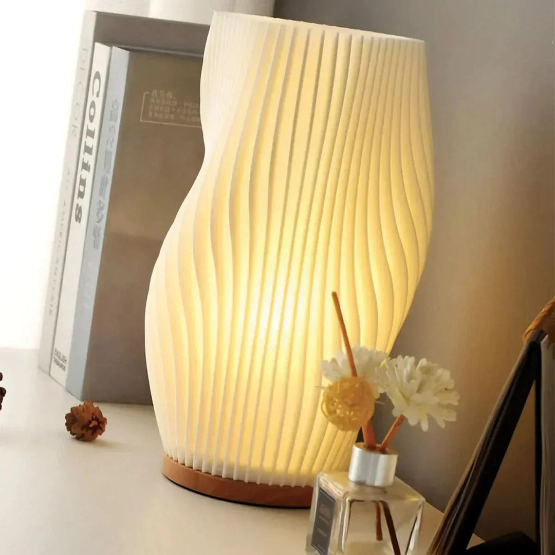 Wavecrest Lamp – Sleek USB-Powered Dimmable Table Lamp | Kalsten