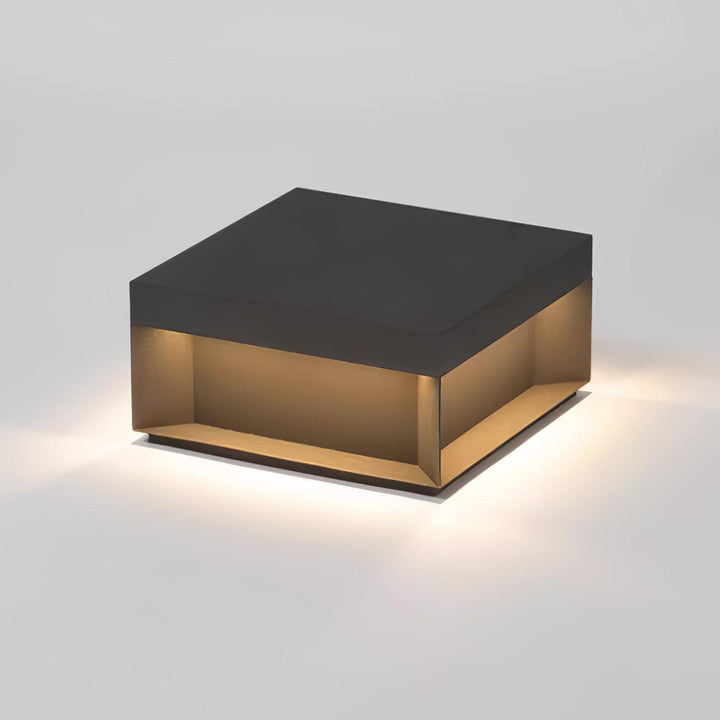 Black Box Outdoor Post Light | Kalsten