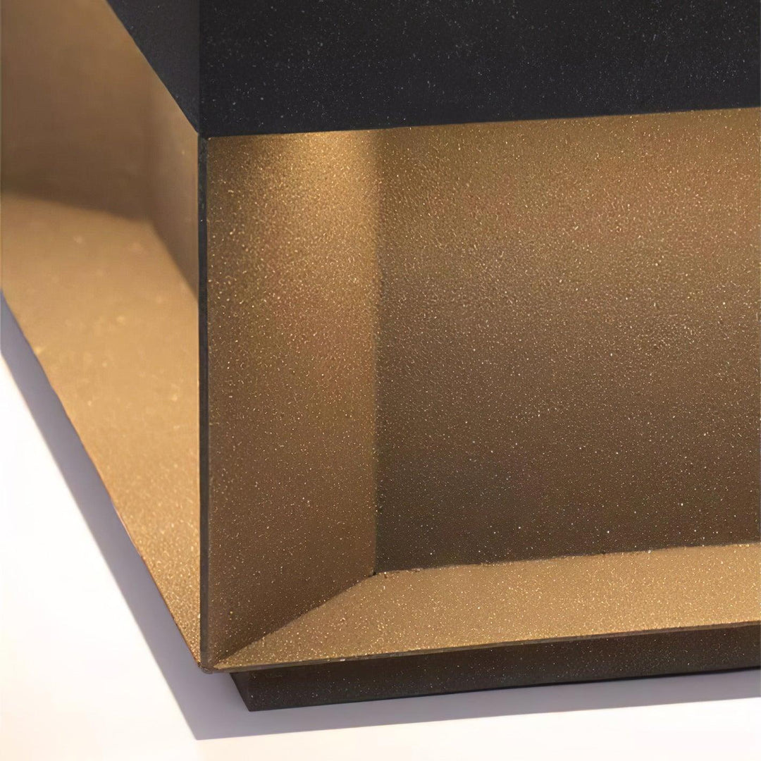 Black Box Outdoor Post Light | Kalsten