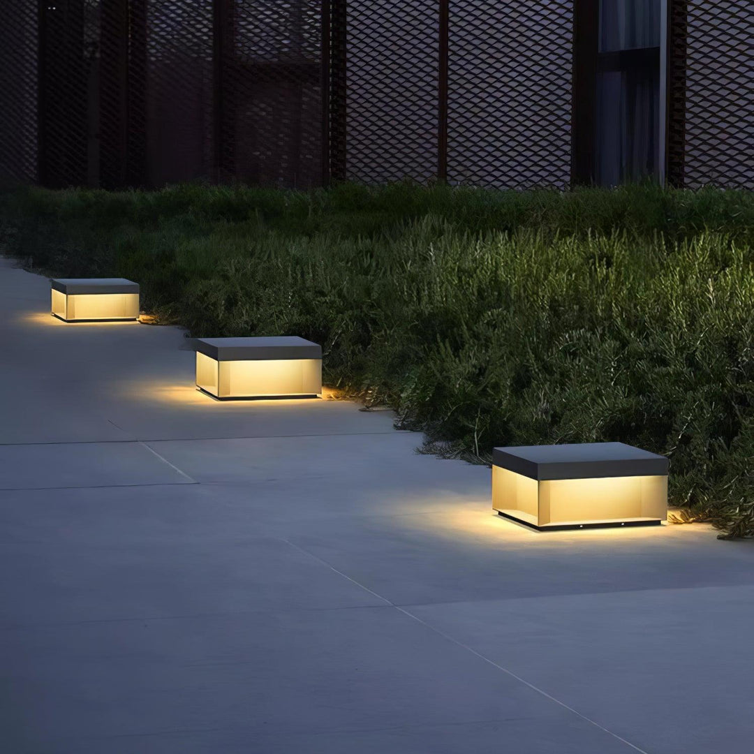 Black Box Outdoor Post Light | Kalsten