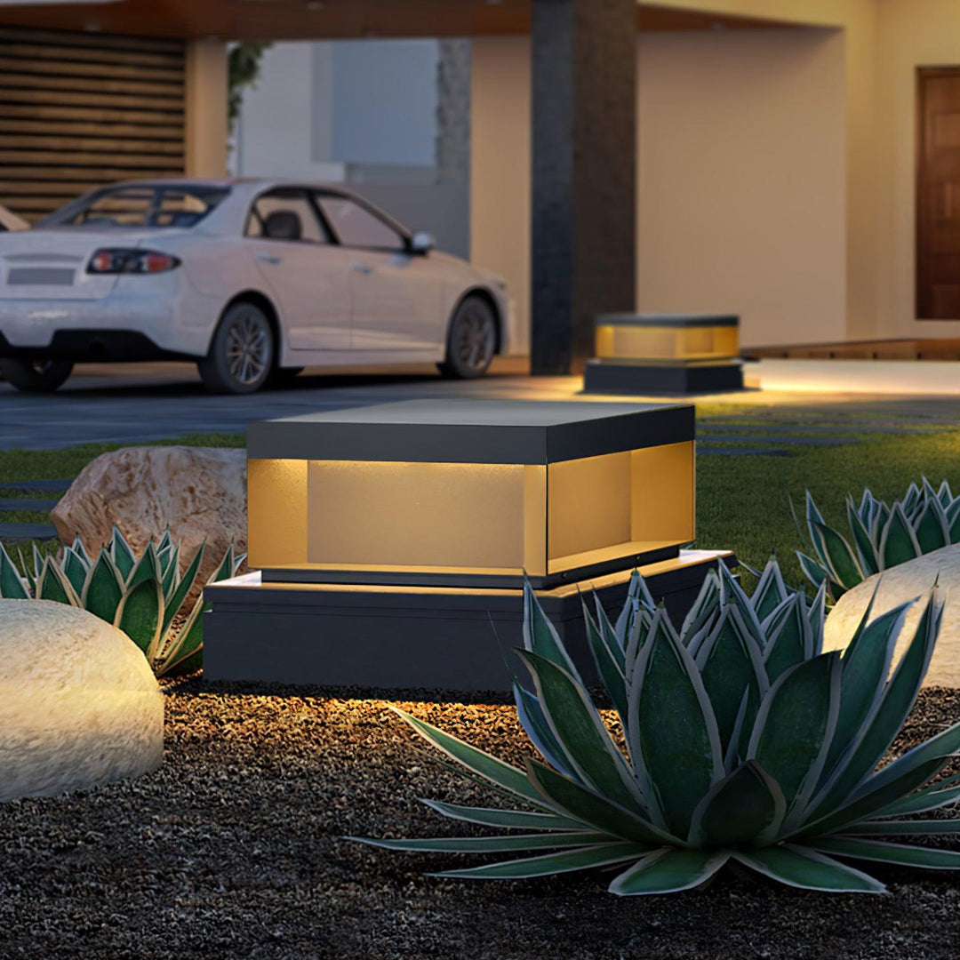 Black Box Outdoor Post Light | Kalsten