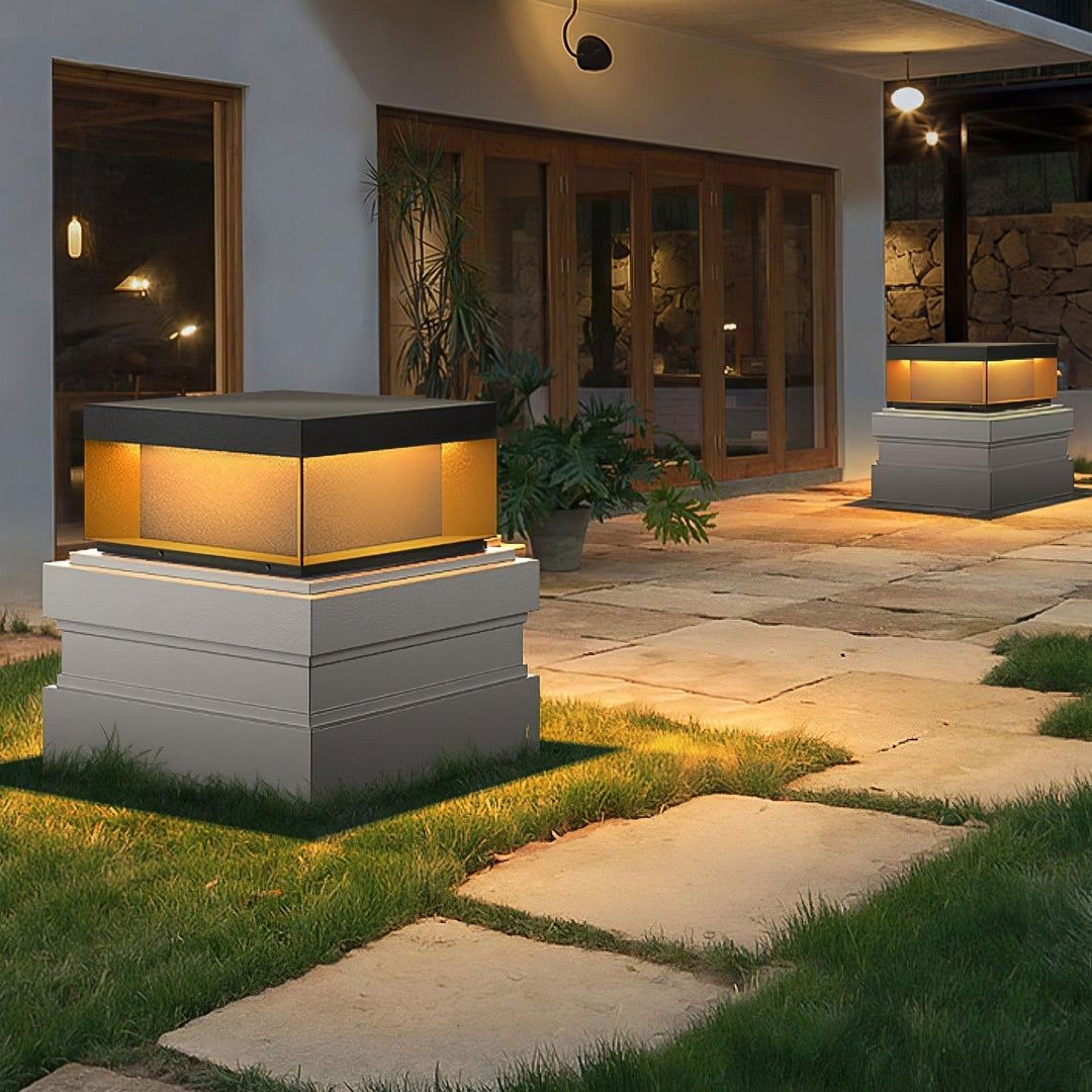Black Box Outdoor Post Light | Kalsten