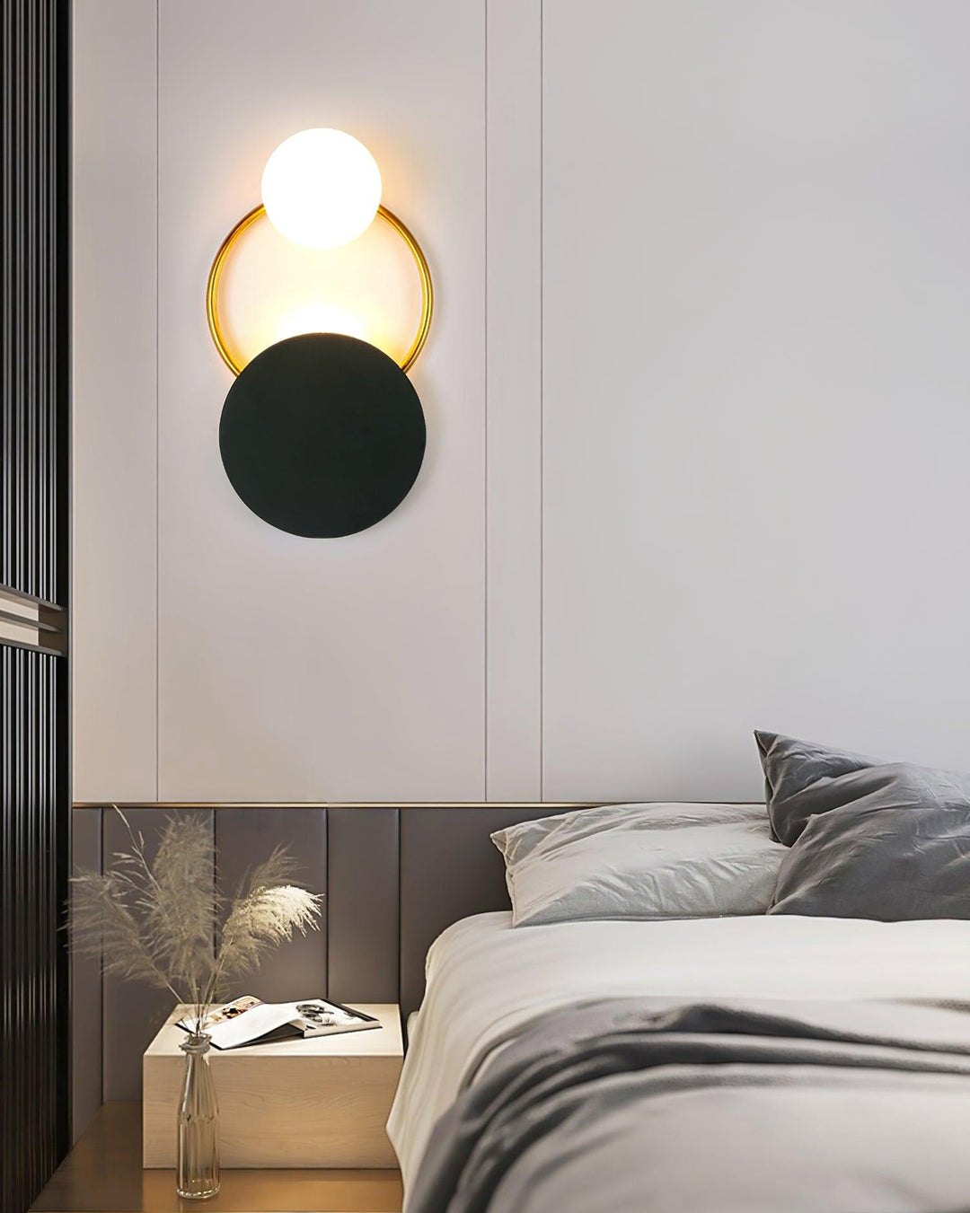 Black Circular Rings Wall Lamp | Kalsten