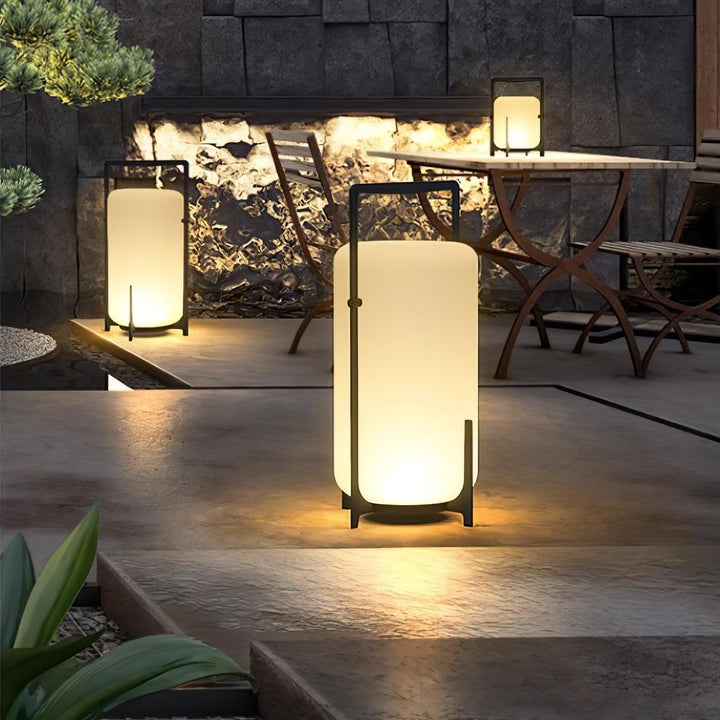 Black Twilight Lantern Table Lamp | Kalsten