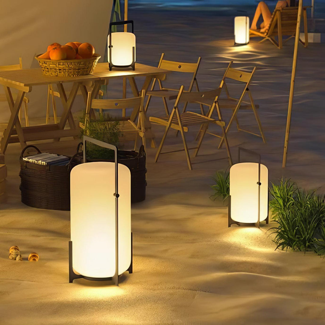Black Twilight Lantern Table Lamp | Kalsten
