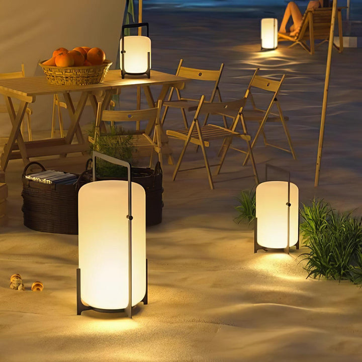 Black Twilight Lantern Table Lamp | Kalsten