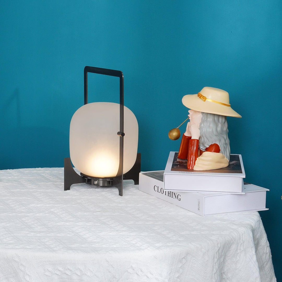 Black Twilight Lantern Table Lamp | Kalsten