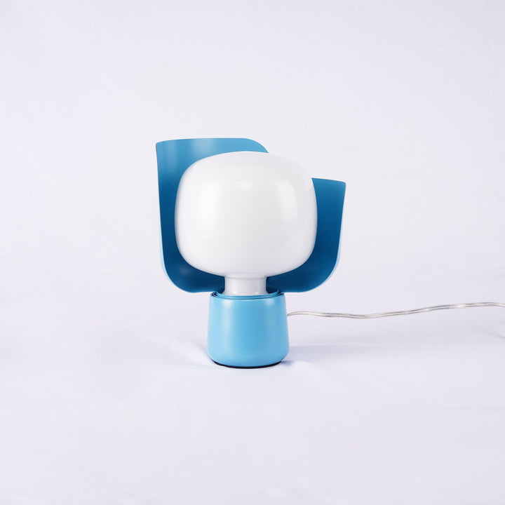 Petals Glass Accent lamp Table Lamp | Kalsten