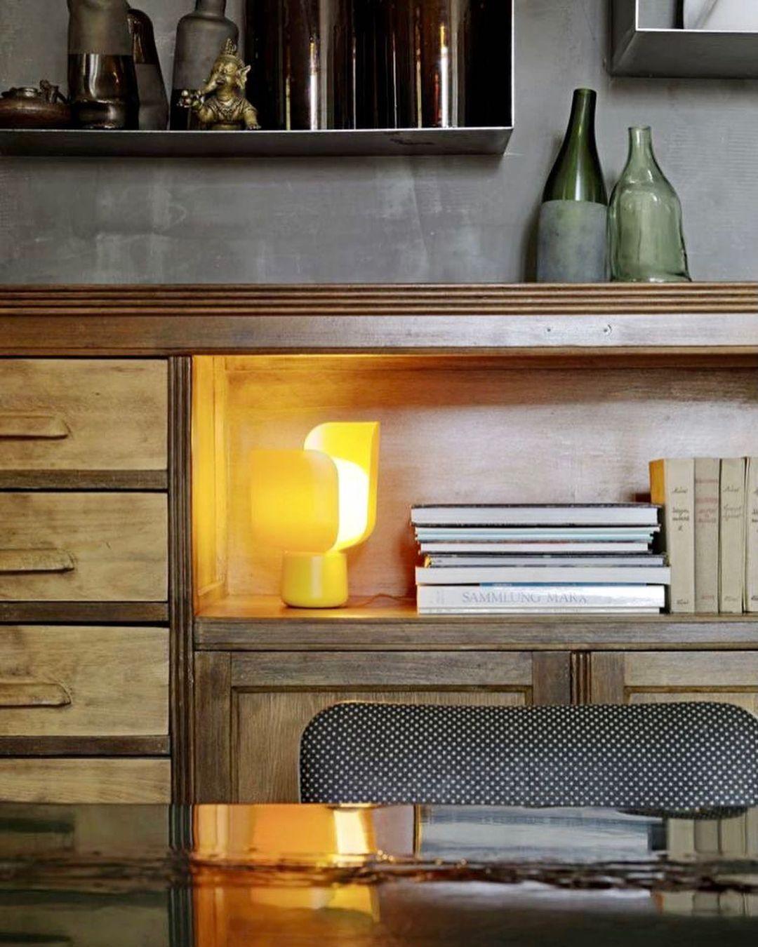 Petals Glass Accent lamp Table Lamp | Kalsten