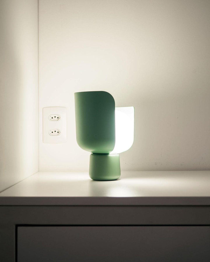 Petals Glass Accent lamp Table Lamp | Kalsten