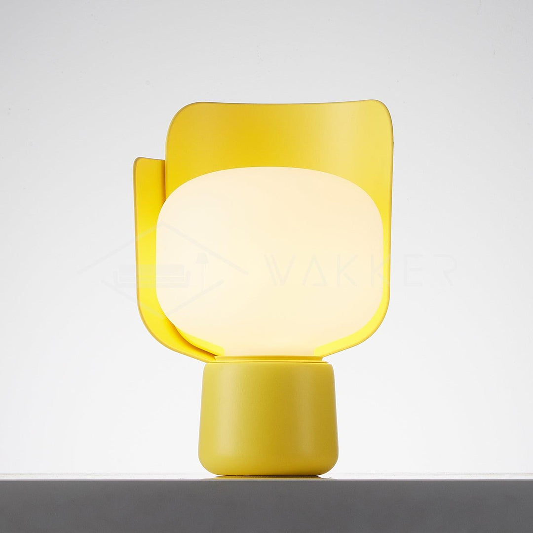 Petals Glass Accent lamp Table Lamp | Kalsten