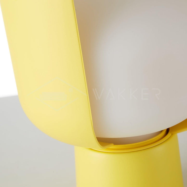 Petals Glass Accent lamp Table Lamp | Kalsten